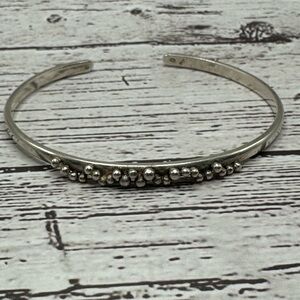 Elegant Silver Bead-Dot Bracelet